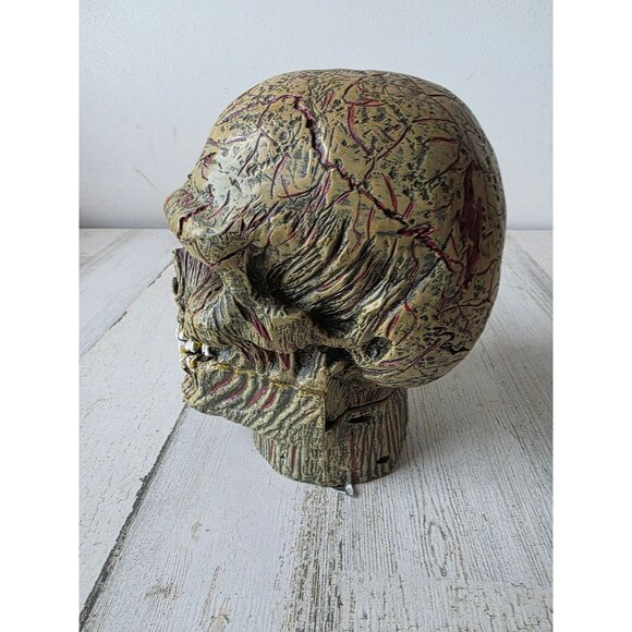 Vintage skull Halloween prop as is the course zombie life-size lifelike scary no - Picture 2 of 7